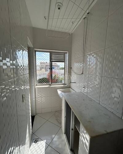 Apartamento para alugar com 2 quartos, 60m² - Foto 12