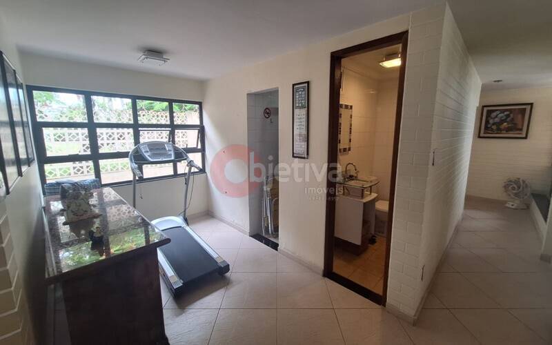 Casa à venda com 5 quartos, 230m² - Foto 31