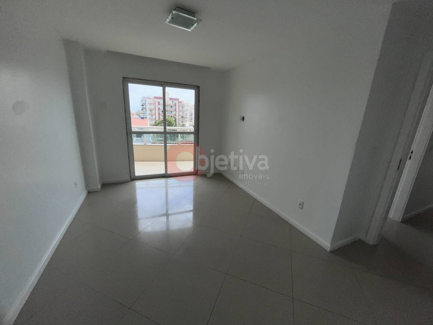 Apartamento para alugar com 2 quartos, 100m² - Foto 2