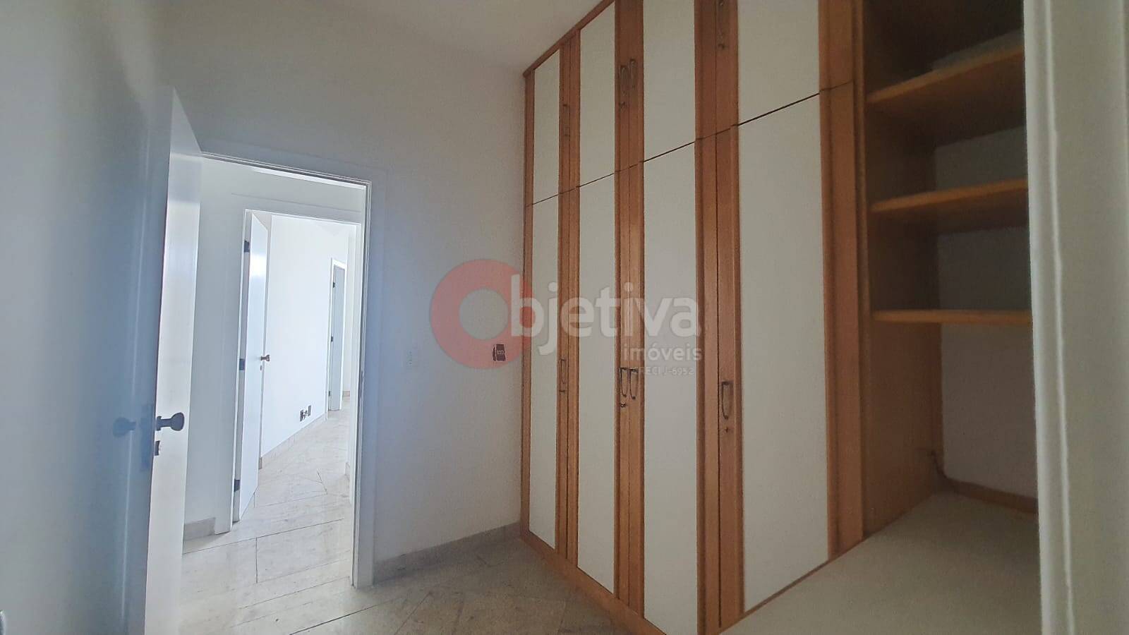 Apartamento à venda com 4 quartos, 180m² - Foto 37