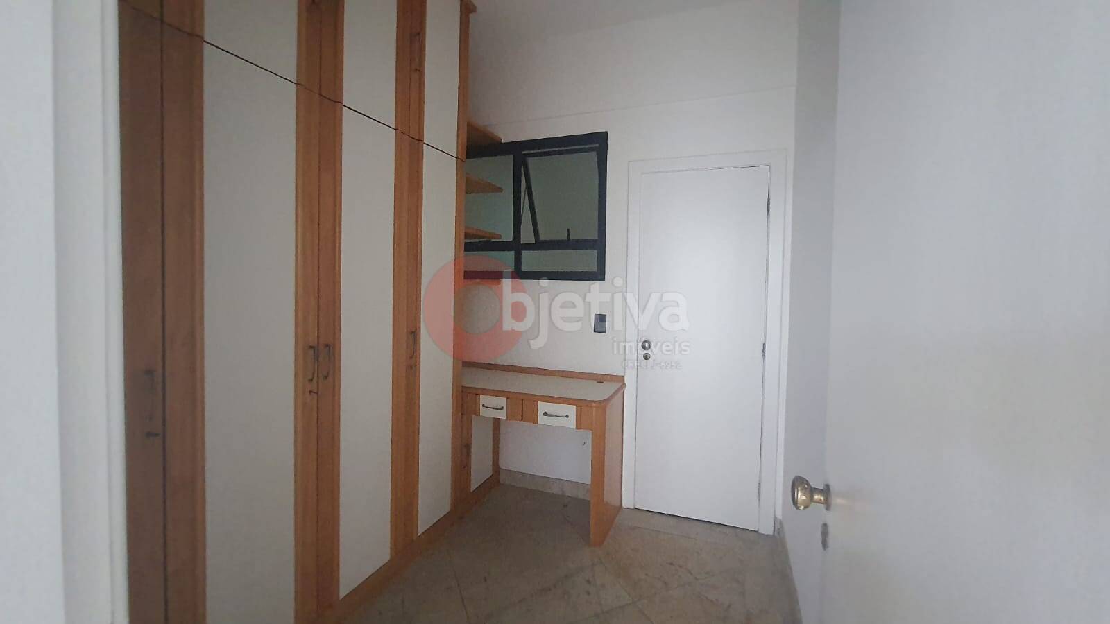 Apartamento à venda com 4 quartos, 180m² - Foto 40