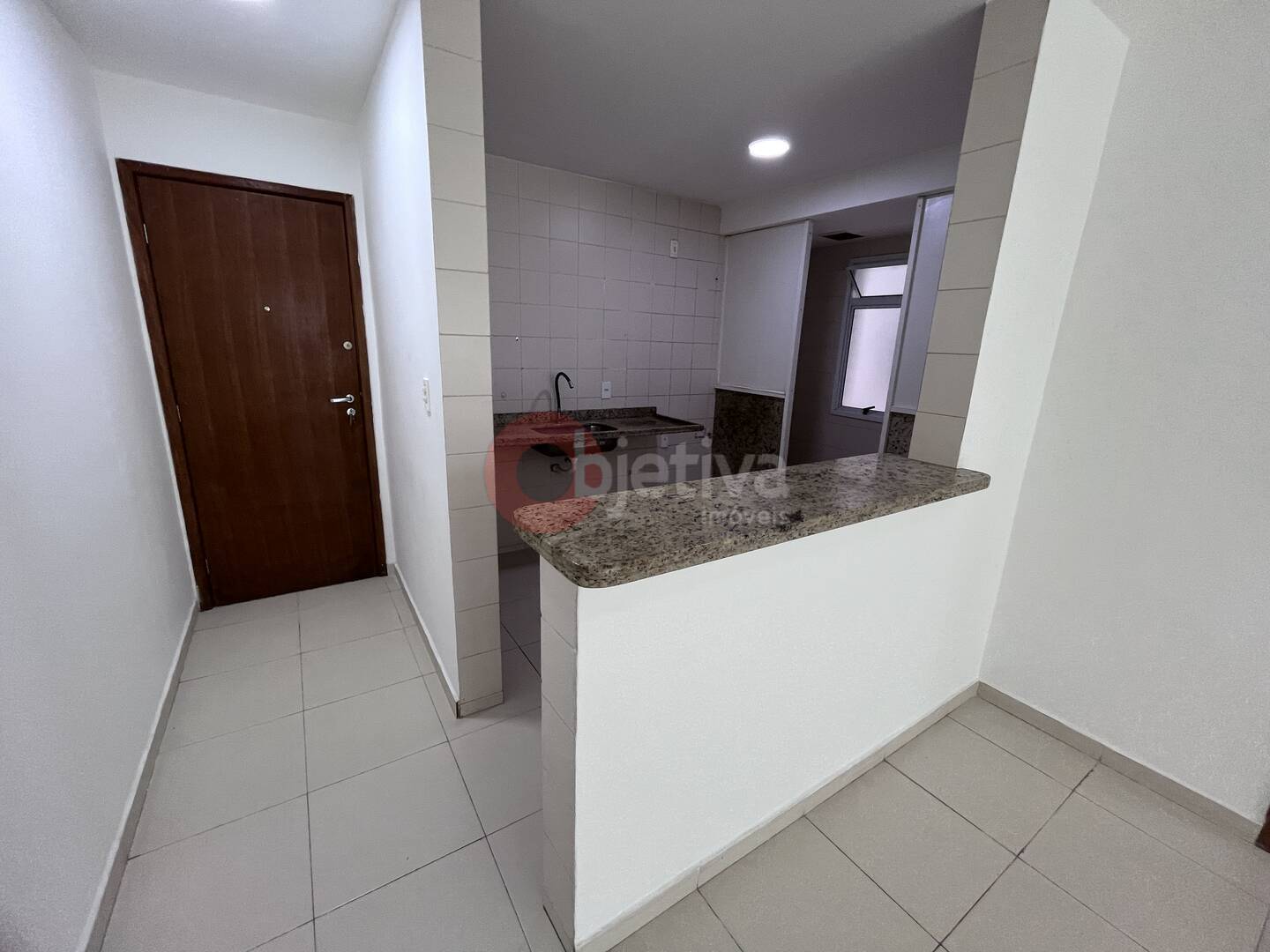 Apartamento para alugar com 1 quarto, 65m² - Foto 6