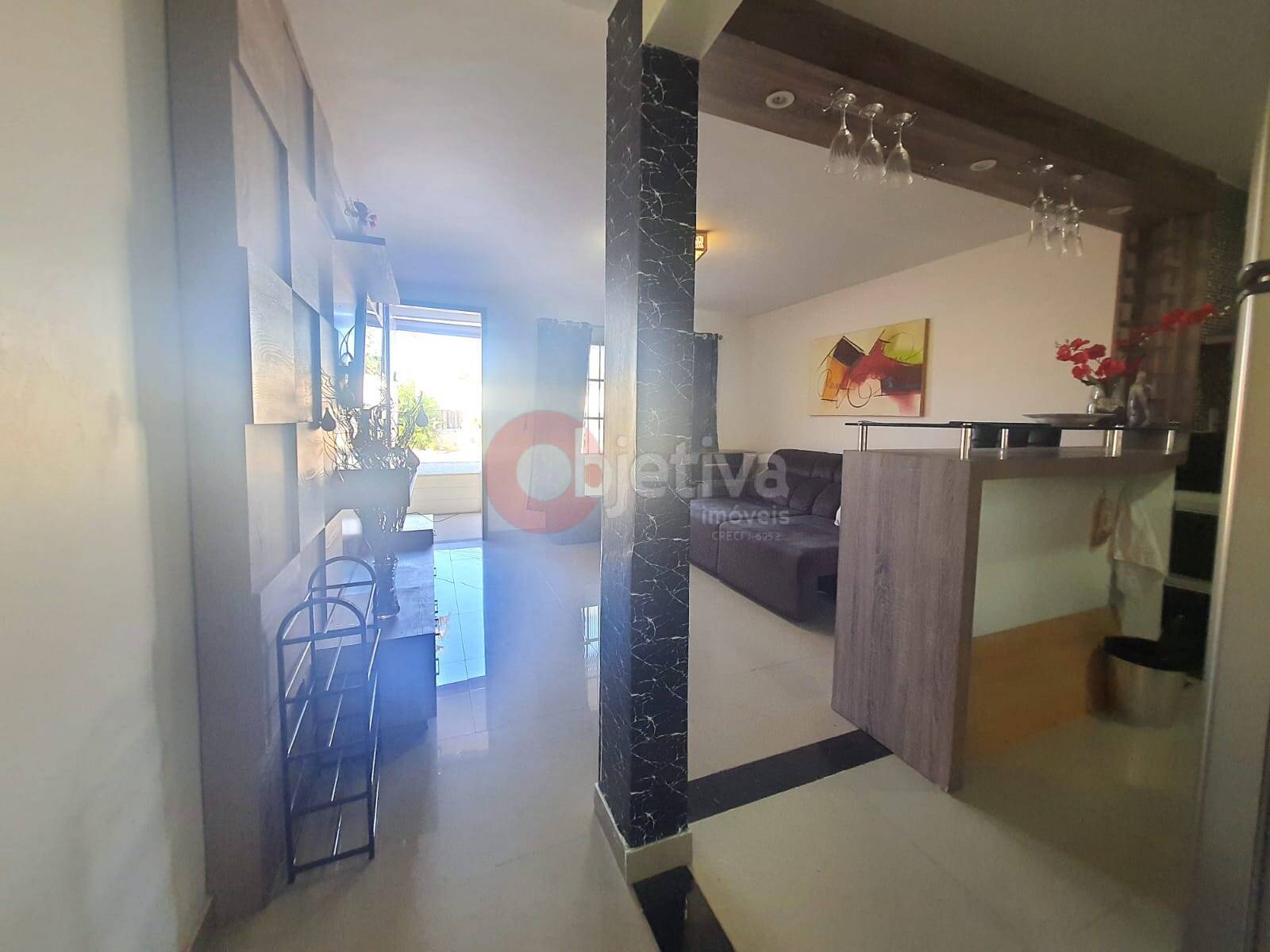 Casa à venda com 2 quartos, 65m² - Foto 11