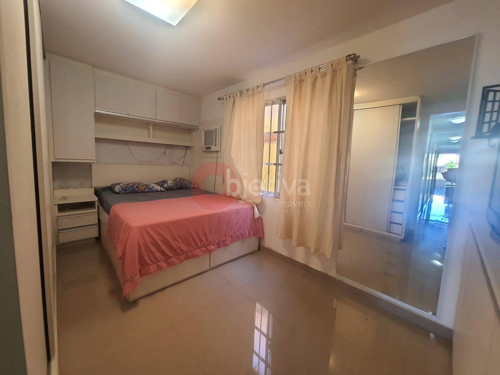 Casa à venda com 2 quartos, 65m² - Foto 16