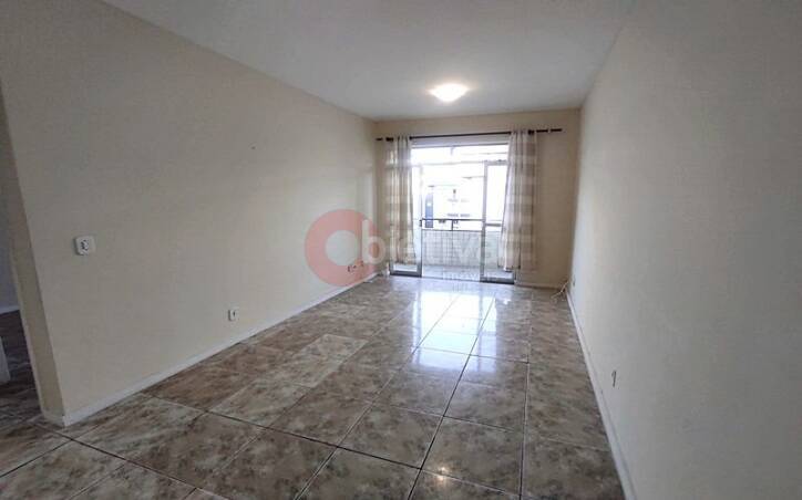 Apartamento à venda com 1 quarto, 50m² - Foto 2