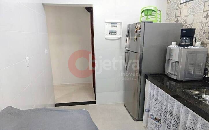 Apartamento à venda com 2 quartos, 70m² - Foto 7