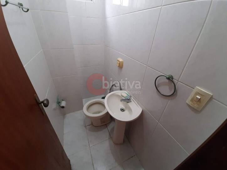 Apartamento para alugar com 2 quartos, 121m² - Foto 27