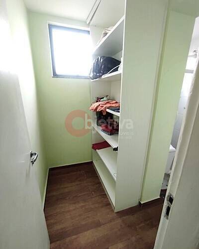 Apartamento à venda com 3 quartos, 170m² - Foto 12