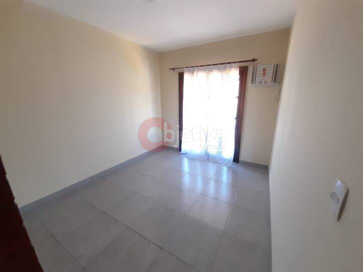 Casa para alugar com 3 quartos, 150m² - Foto 11