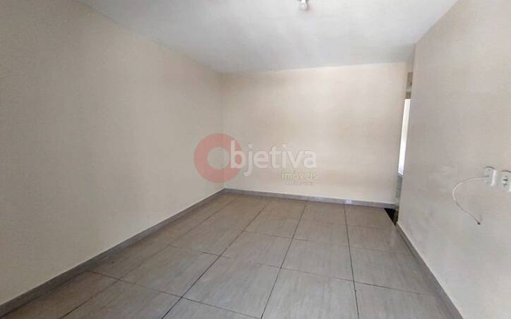 Casa para alugar com 1 quarto, 45m² - Foto 2