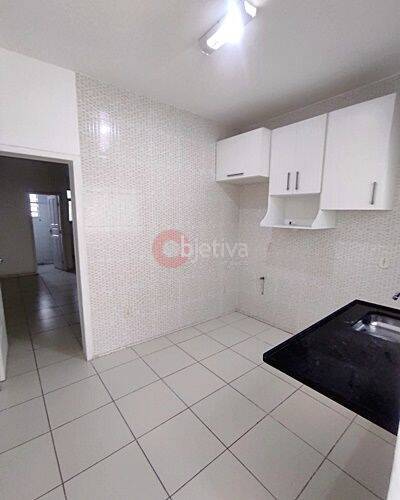 Apartamento para alugar com 1 quarto, 45m² - Foto 4