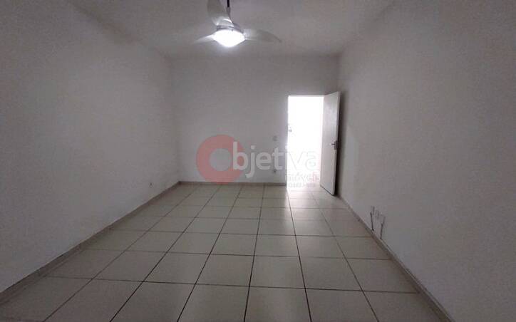 Apartamento para alugar com 1 quarto, 45m² - Foto 6