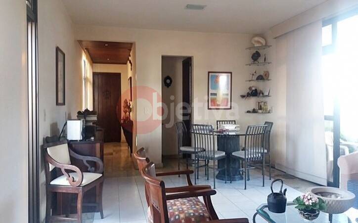 Apartamento à venda com 3 quartos, 141m² - Foto 3