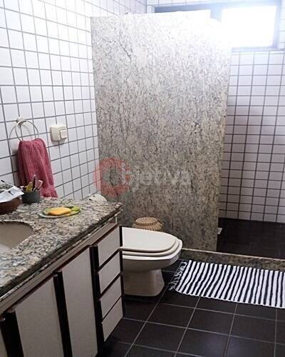 Apartamento à venda com 3 quartos, 141m² - Foto 17