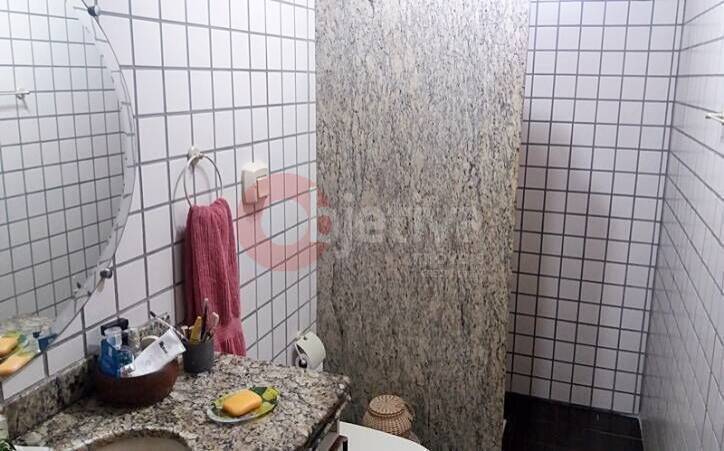 Apartamento à venda com 3 quartos, 141m² - Foto 18