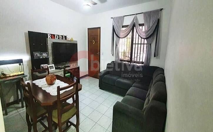 Apartamento à venda com 2 quartos, 70m² - Foto 2