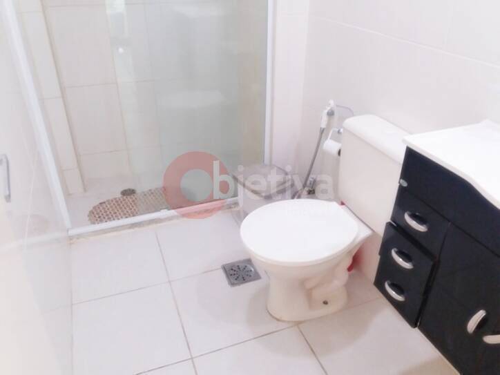 Apartamento à venda com 2 quartos, 75m² - Foto 10