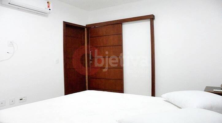 Apartamento à venda com 4 quartos, 250m² - Foto 8