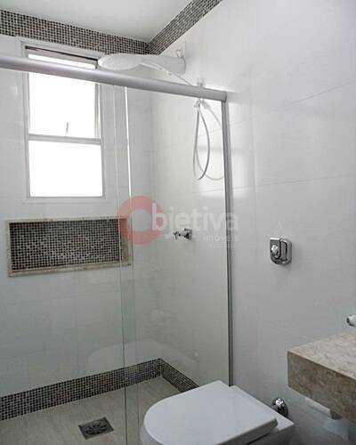 Apartamento à venda com 4 quartos, 250m² - Foto 18