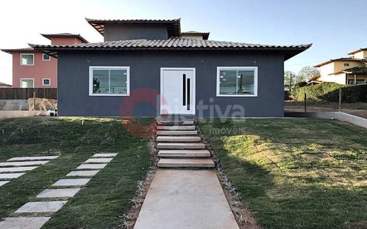 Casa à venda com 3 quartos, 396m² - Foto 1