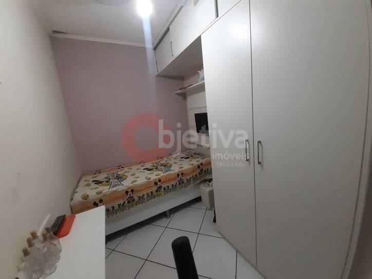 Casa à venda com 3 quartos, 95m² - Foto 17