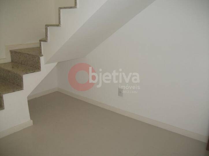 Apartamento à venda com 7 quartos, 174m² - Foto 13