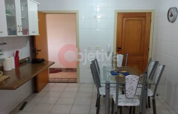 Apartamento à venda com 4 quartos, 260m² - Foto 10