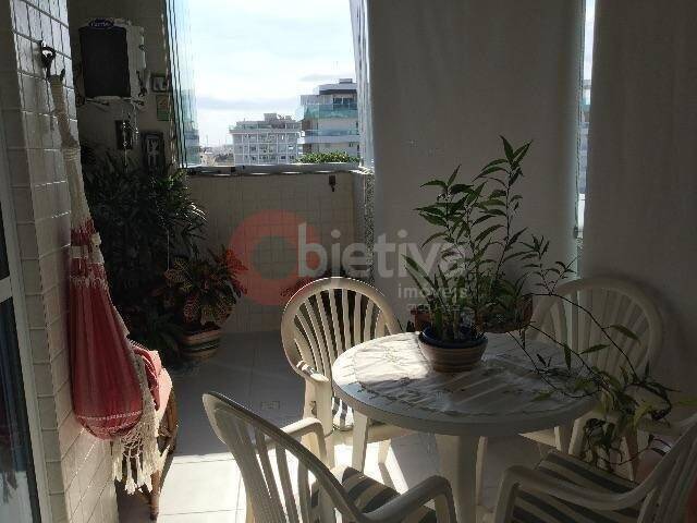 Apartamento à venda com 3 quartos, 109m² - Foto 9