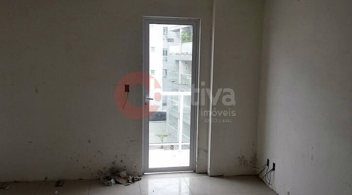 Apartamento à venda com 1 quarto, 40m² - Foto 6