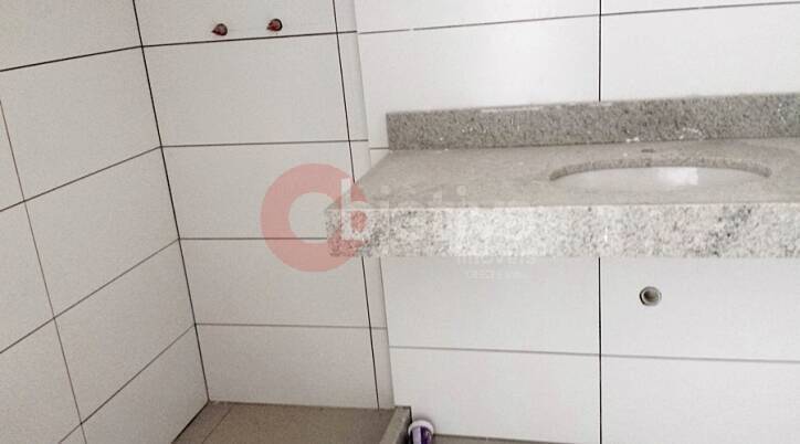 Apartamento à venda com 1 quarto, 40m² - Foto 7