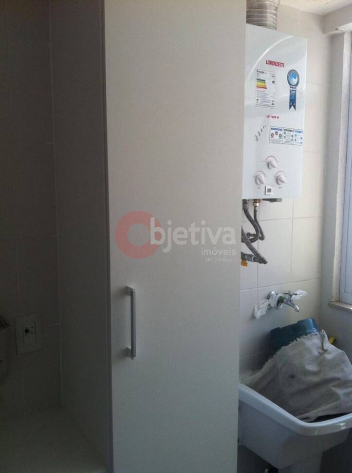 Apartamento à venda com 2 quartos, 75m² - Foto 17