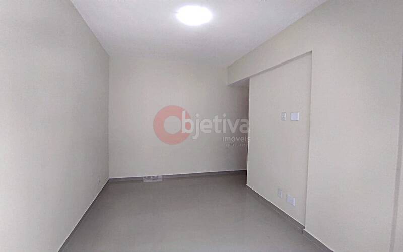 Apartamento para alugar com 3 quartos, 110m² - Foto 19