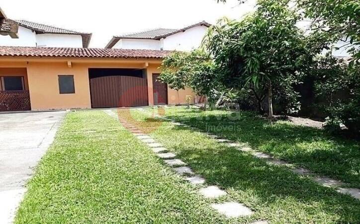 Casa à venda com 8 quartos, 975m² - Foto 8