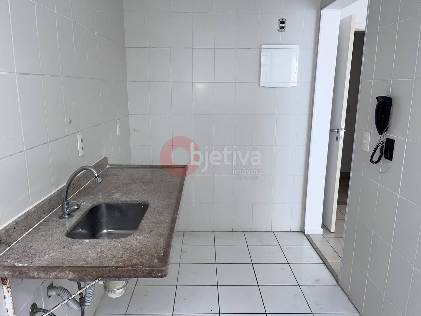 Apartamento para alugar com 2 quartos, 90m² - Foto 6