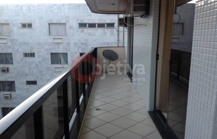 Apartamento à venda com 3 quartos, 125m² - Foto 1