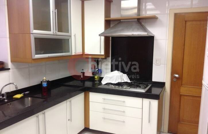 Apartamento à venda com 3 quartos, 125m² - Foto 20