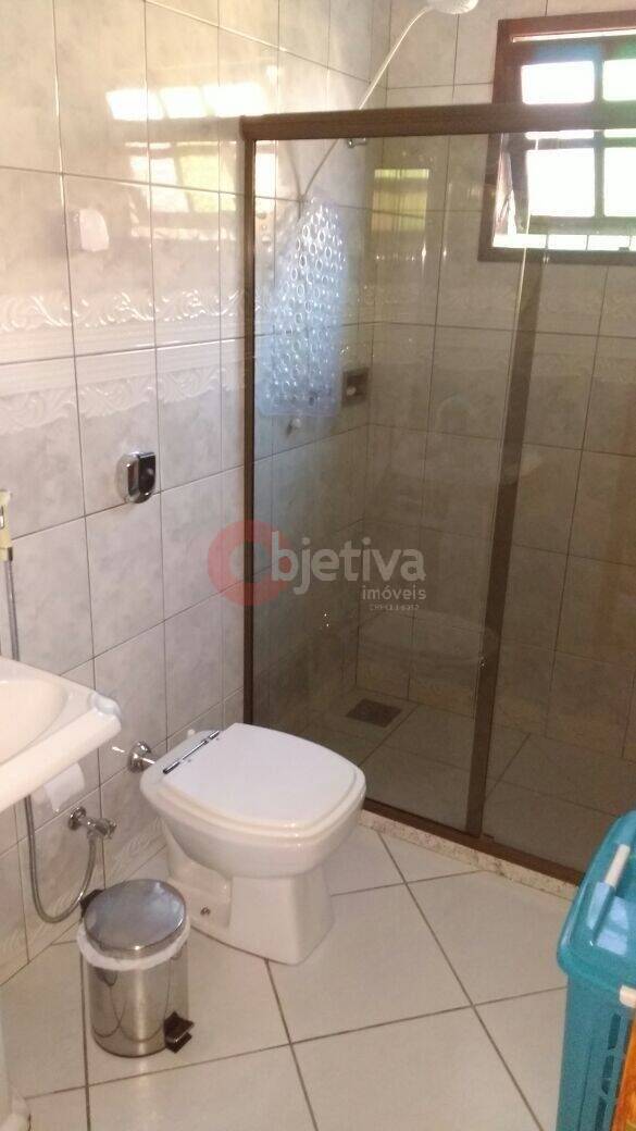 Casa à venda com 4 quartos, 360m² - Foto 29