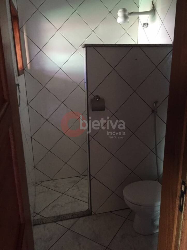 Casa à venda com 4 quartos, 360m² - Foto 40