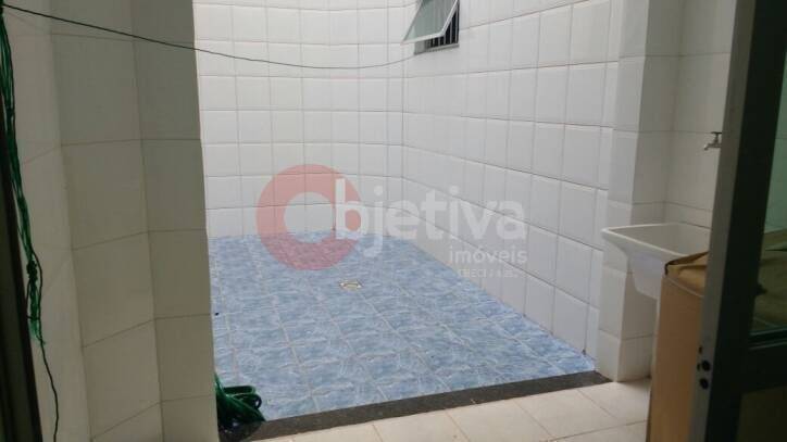 Apartamento à venda com 3 quartos, 130m² - Foto 9