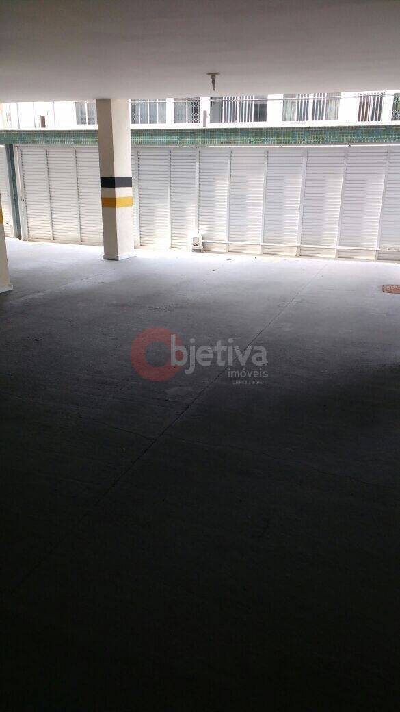 Apartamento à venda com 3 quartos, 130m² - Foto 19