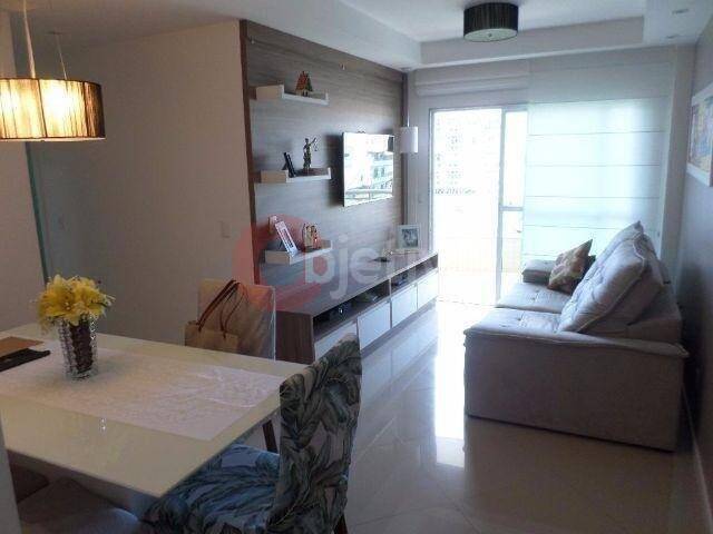 Apartamento à venda com 2 quartos, 92m² - Foto 6