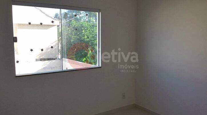 Casa à venda com 2 quartos, 80m² - Foto 6