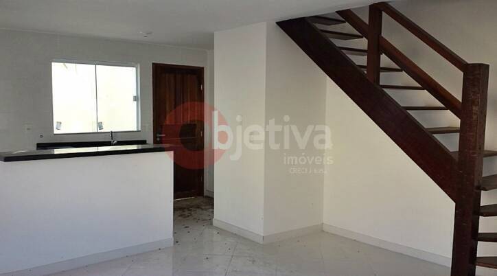 Casa à venda com 2 quartos, 80m² - Foto 9