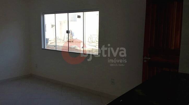 Casa à venda com 2 quartos, 80m² - Foto 11