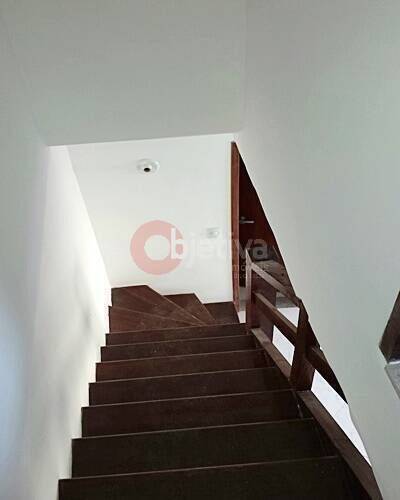 Casa à venda com 2 quartos, 80m² - Foto 13