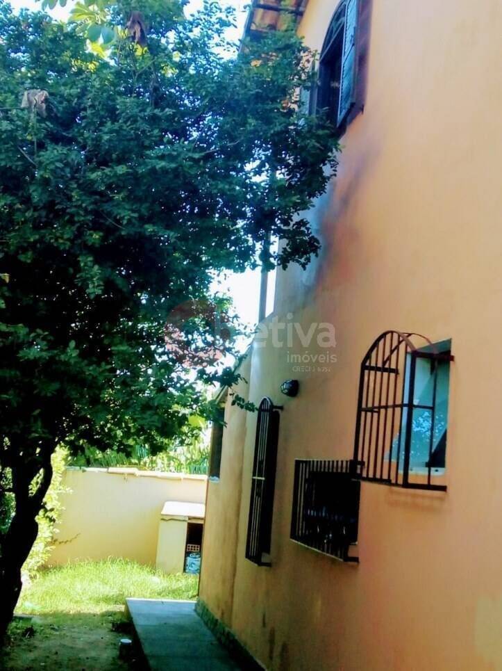 Casa à venda com 2 quartos, 168m² - Foto 6