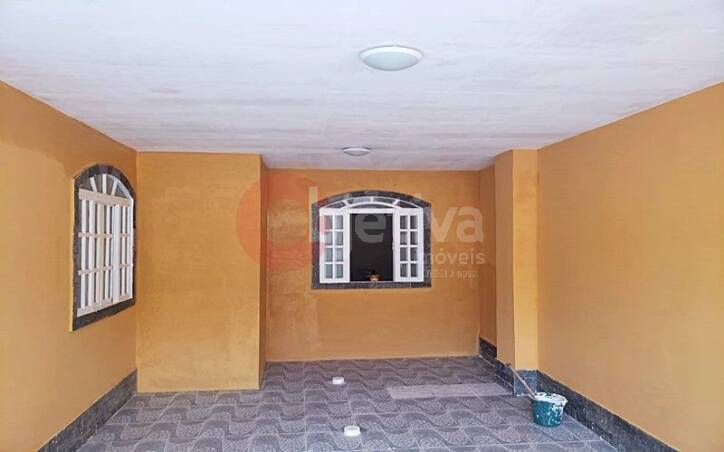 Casa à venda com 3 quartos, 120m² - Foto 3