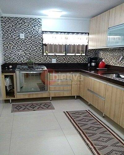 Casa de Condomínio à venda com 3 quartos, 180m² - Foto 9