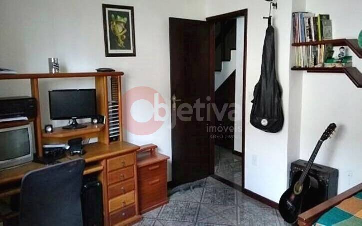 Casa de Condomínio à venda com 3 quartos, 180m² - Foto 18