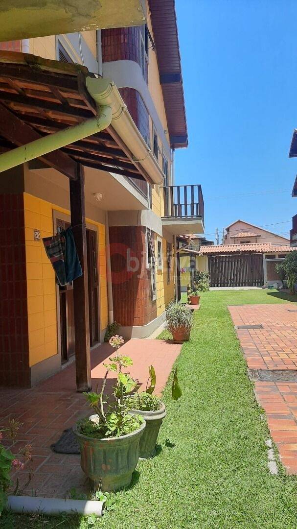 Casa à venda com 2 quartos, 99m² - Foto 2